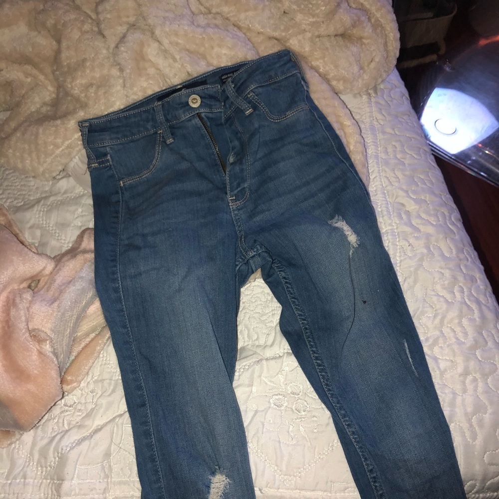 HOLLISTER SKINNY JEANS